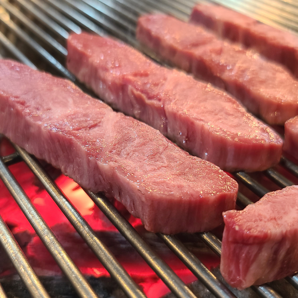 강촌IC맛집 도담골 - 백탄 참숯 위에 구워내는 육즙 가득 명품 고기